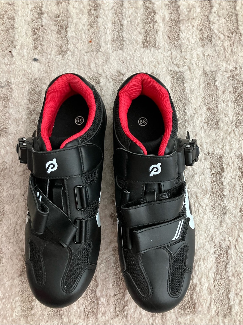 Peloton bike shoes size 39